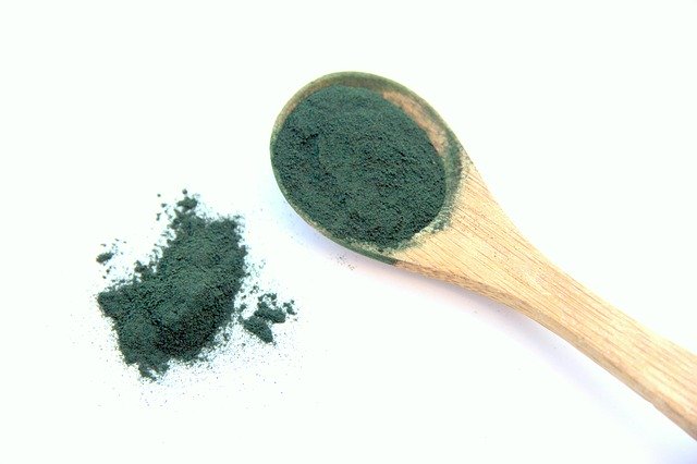 spirulina v prášku